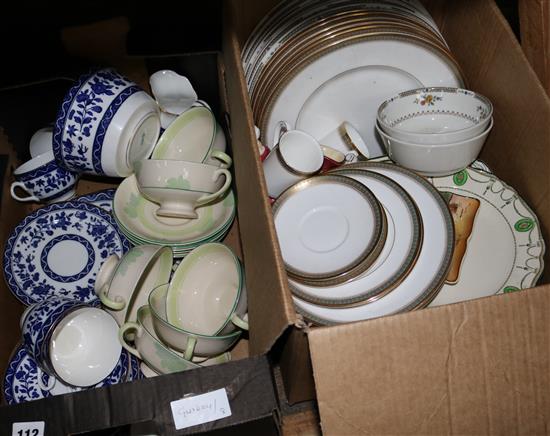 2 boxes of mixed Doulton tea wares